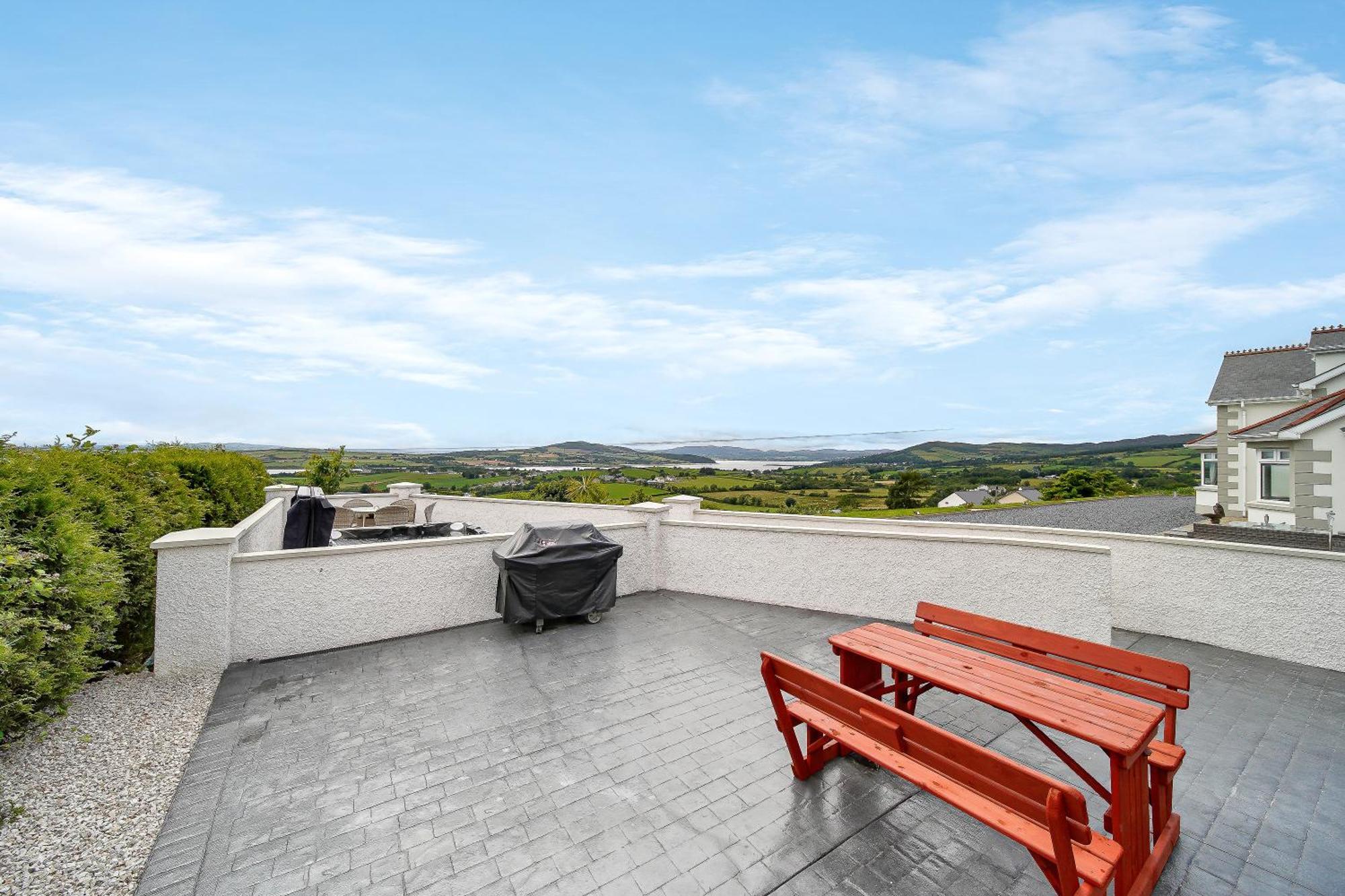 Seaview Lodge Apartment 'Sleeping 4 Guests' Rockstown Exterior photo