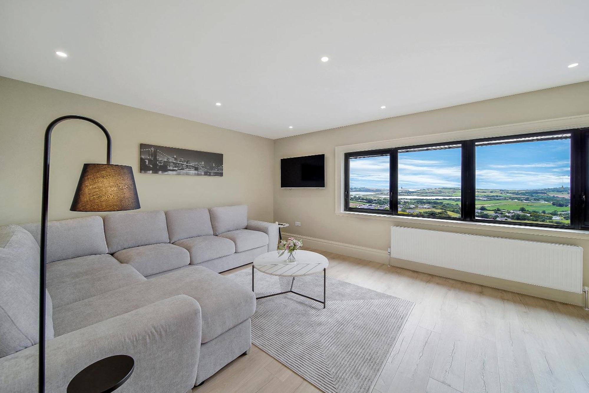Seaview Lodge Apartment 'Sleeping 4 Guests' Rockstown Exterior photo